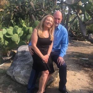 Meet your Posher, Troy